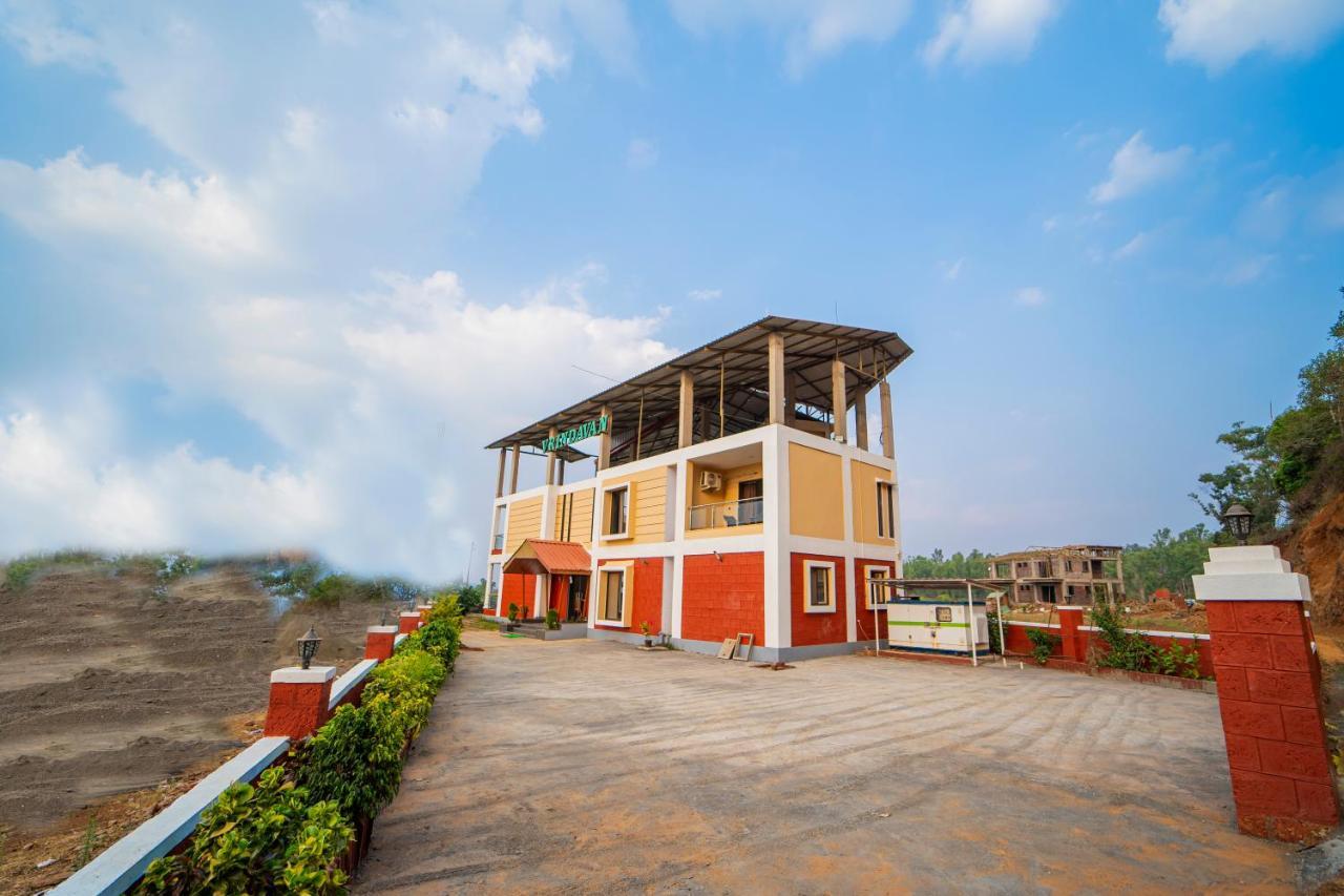 Vrindavan Resort Mahābaleshwar Exterior foto