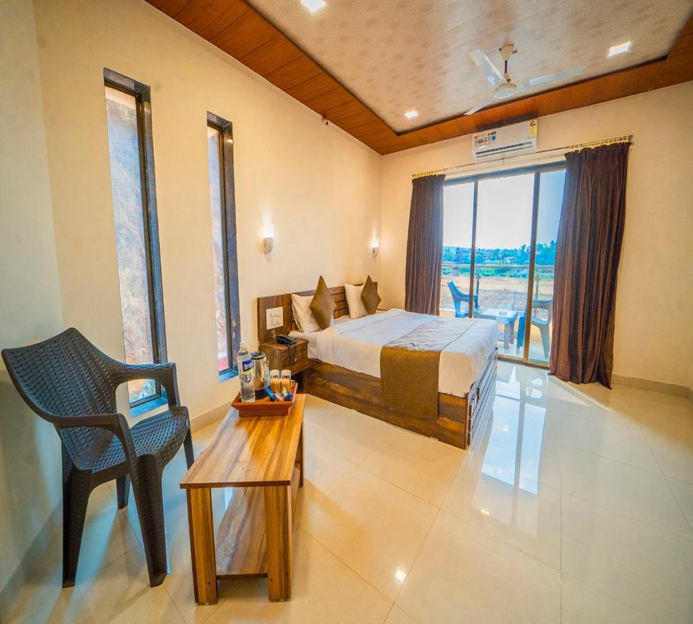 Vrindavan Resort Mahābaleshwar Exterior foto